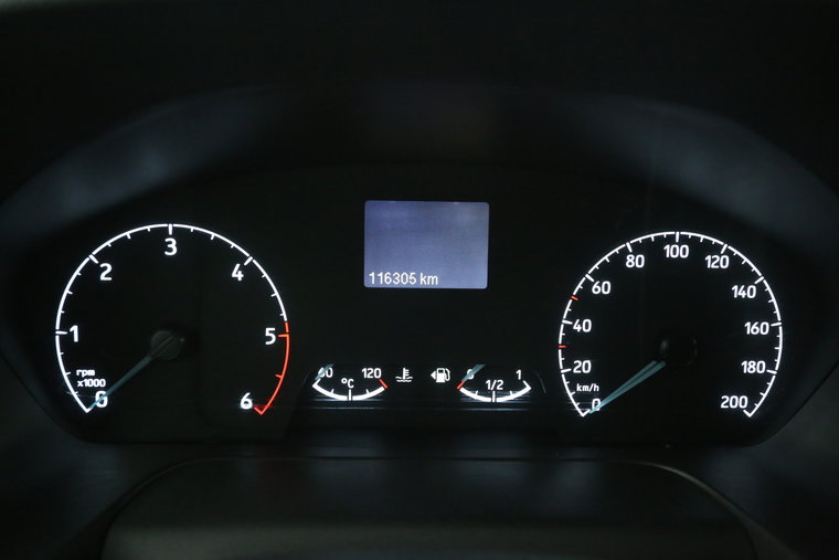 Vehicle Image 14