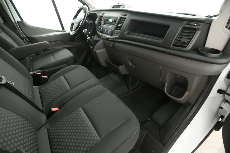 Vehicle Image 23