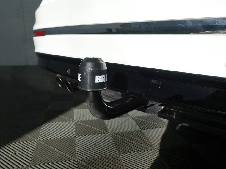 Vehicle Image 38