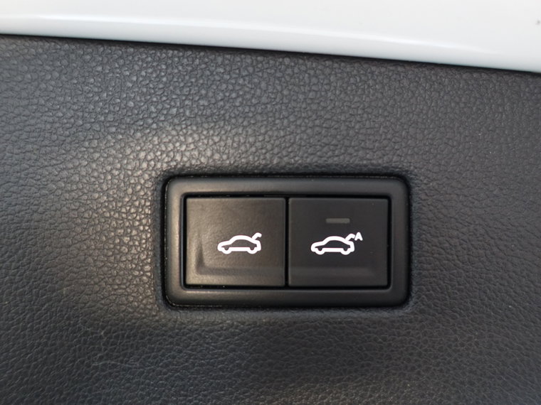 Vehicle Image 41
