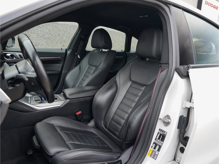 Vehicle Image 60