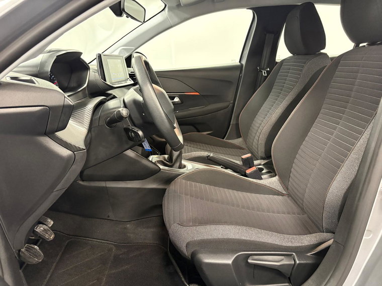 Vehicle Image 35