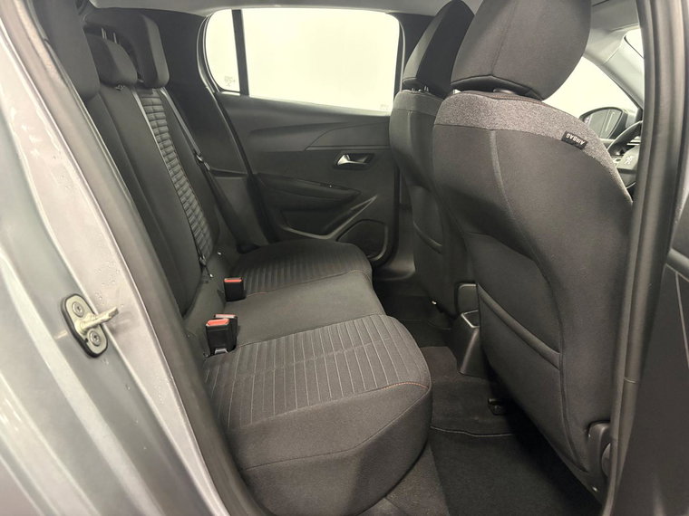 Vehicle Image 36
