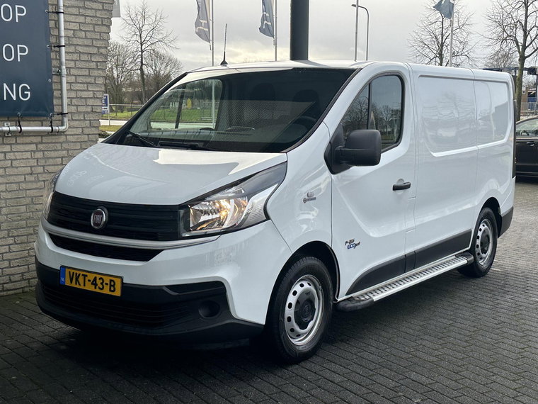 Vehicle Image 28