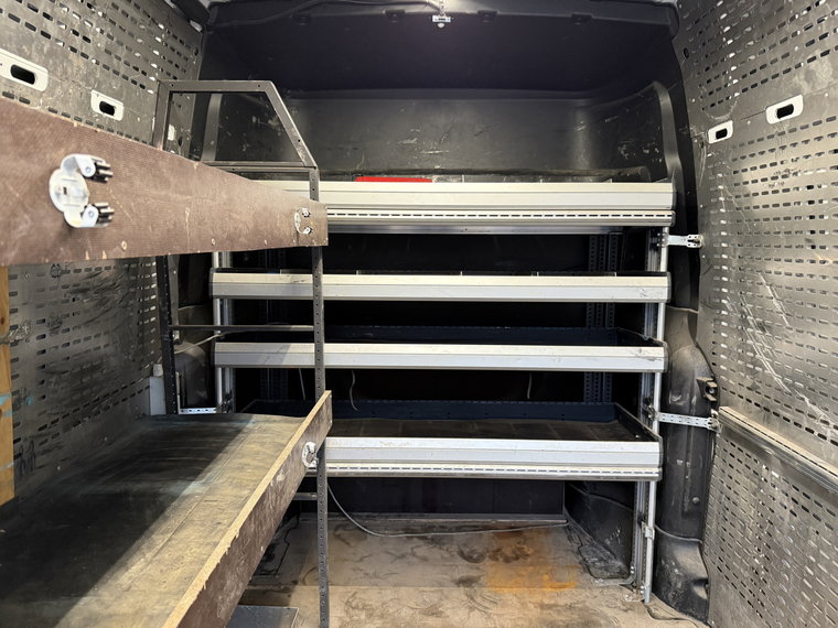Vehicle Image 19
