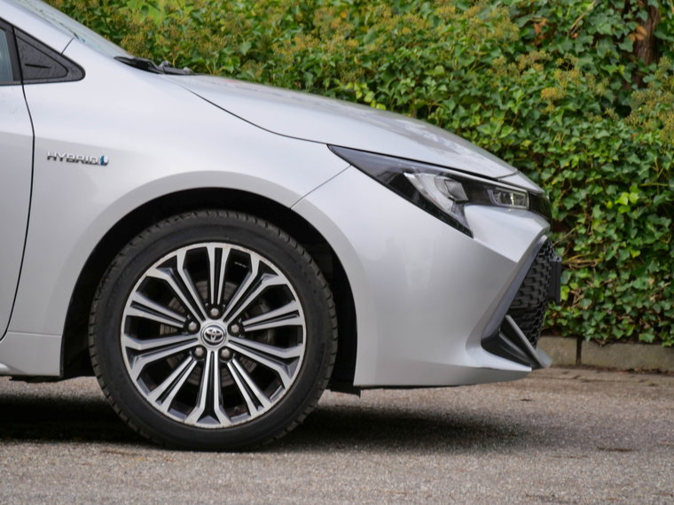 Vehicle Image 6