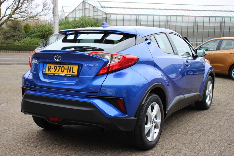 Vehicle Image 10