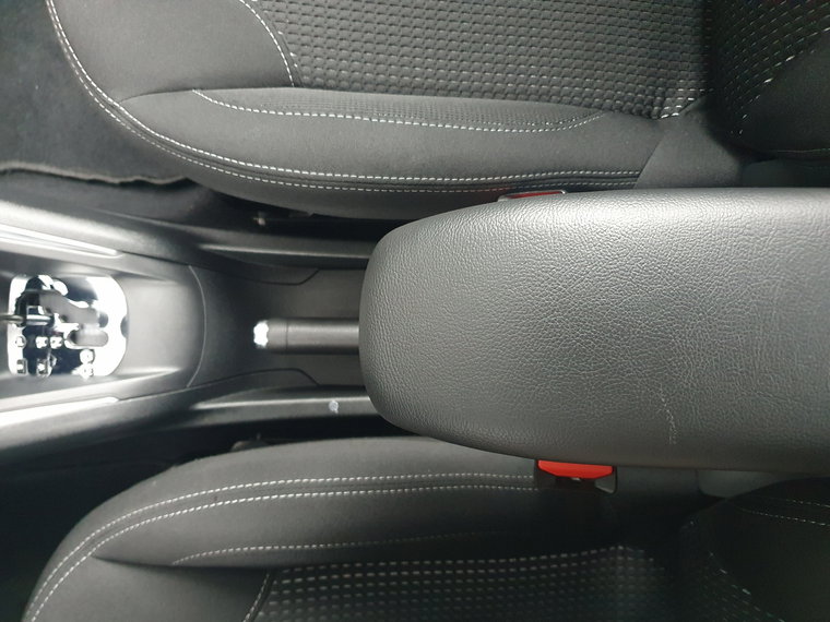 Vehicle Image 41