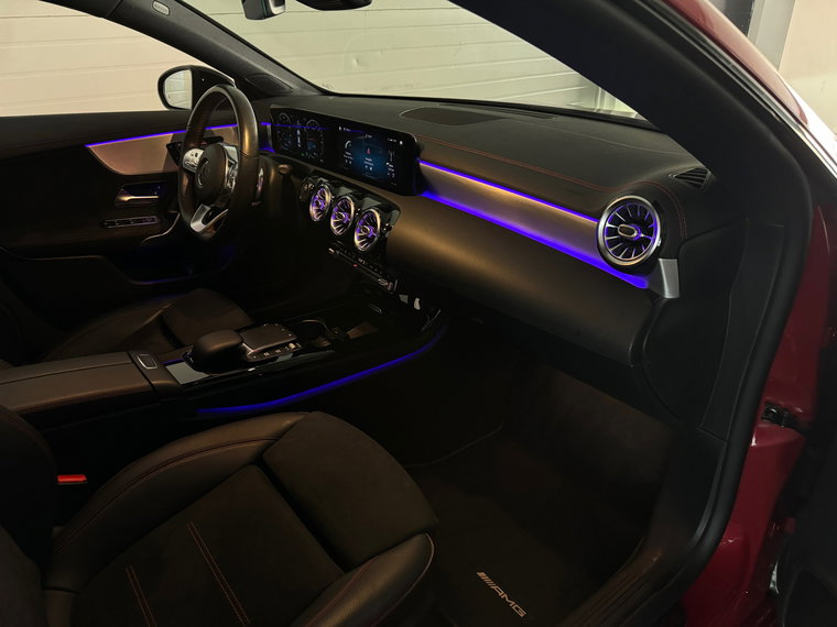 Vehicle Image 36