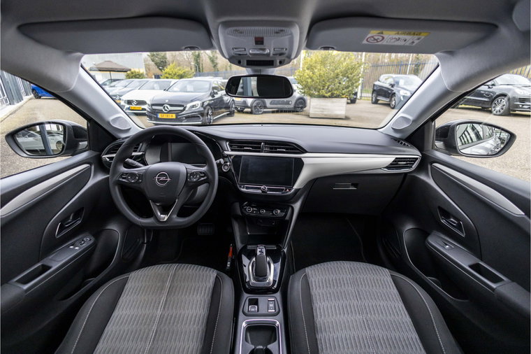 Vehicle Image 15