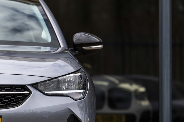 Vehicle Image 4
