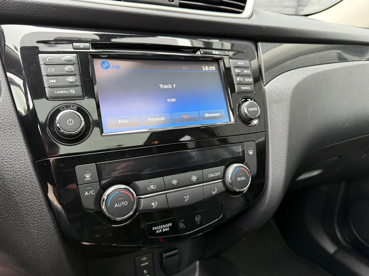 Vehicle Image 26