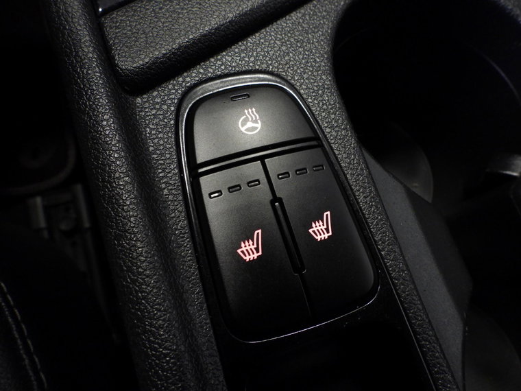 Vehicle Image 27