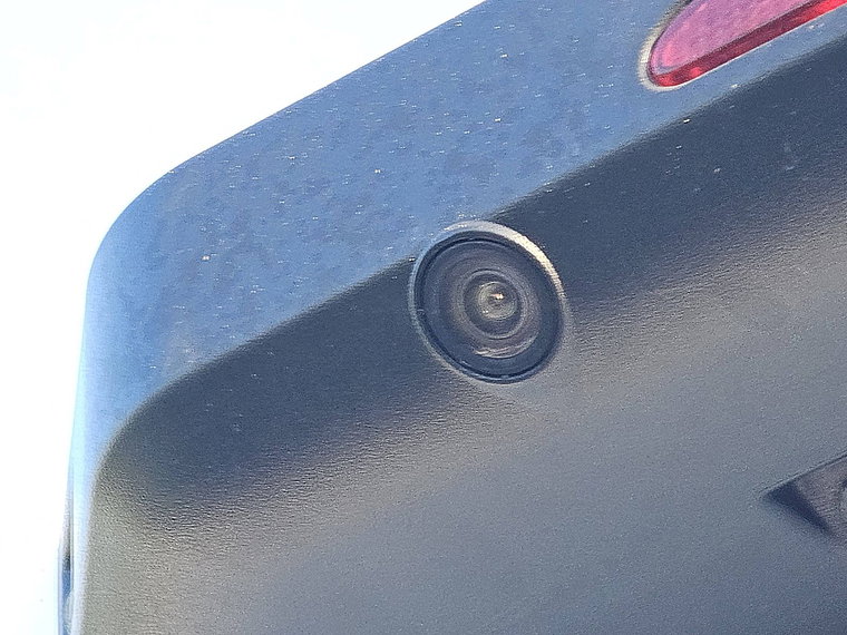 Vehicle Image 17