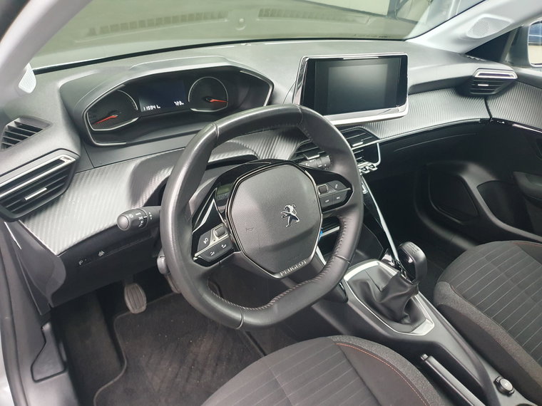 Vehicle Image 37