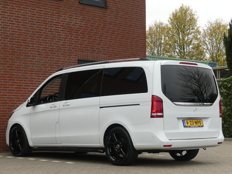 Vehicle Image 29