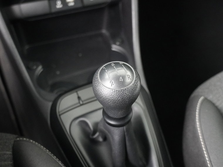 Vehicle Image 33