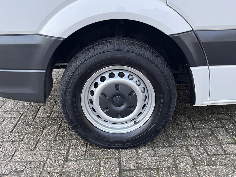 Vehicle Image 27