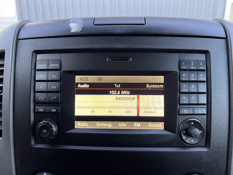 Vehicle Image 41