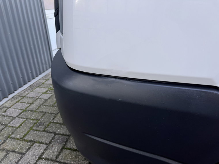 Vehicle Image 50