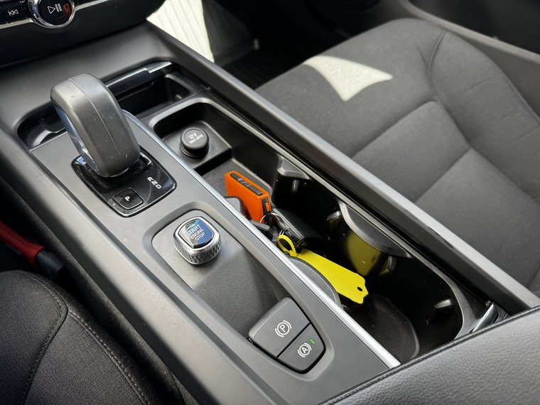 Vehicle Image 23