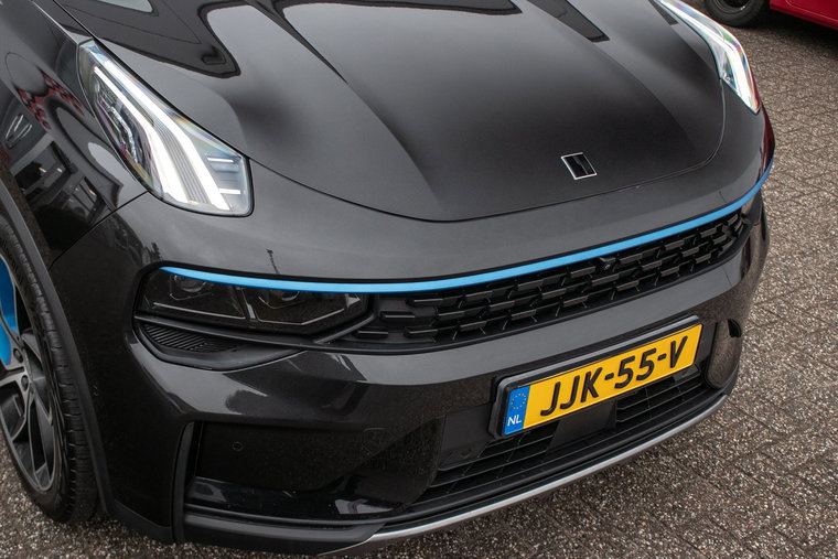 Vehicle Image 32