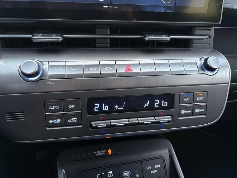 Vehicle Image 33