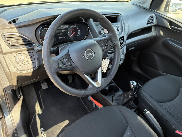 Vehicle Image 33