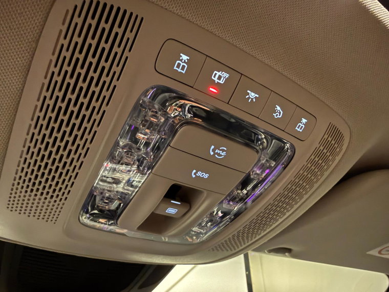 Vehicle Image 57