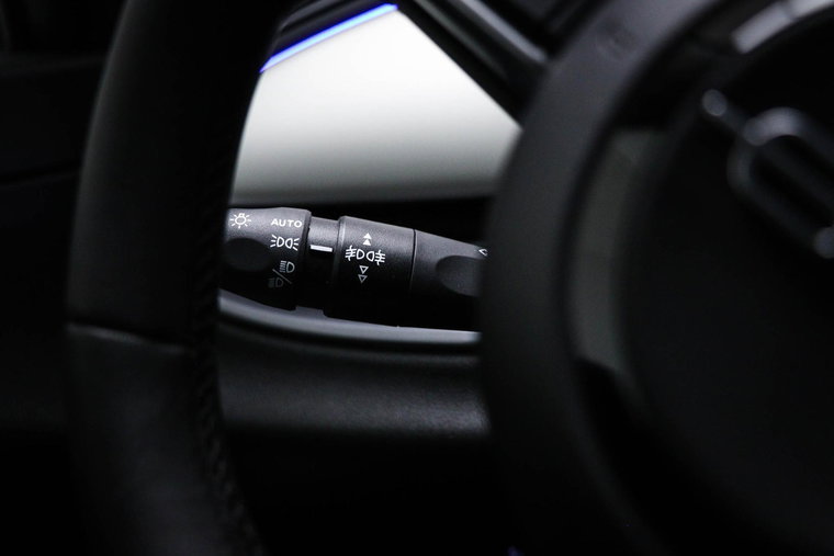 Vehicle Image 37