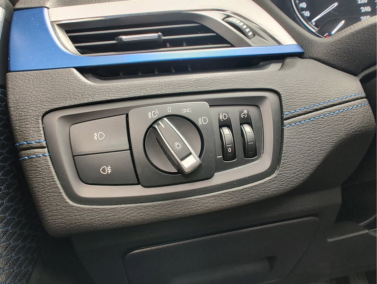 Vehicle Image 26