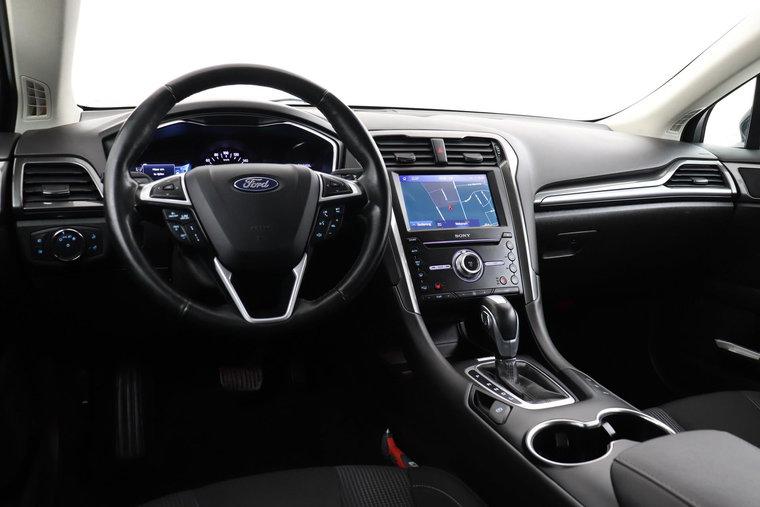 Vehicle Image 18