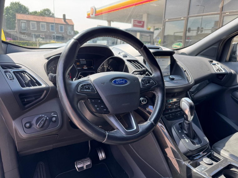 Vehicle Image 17