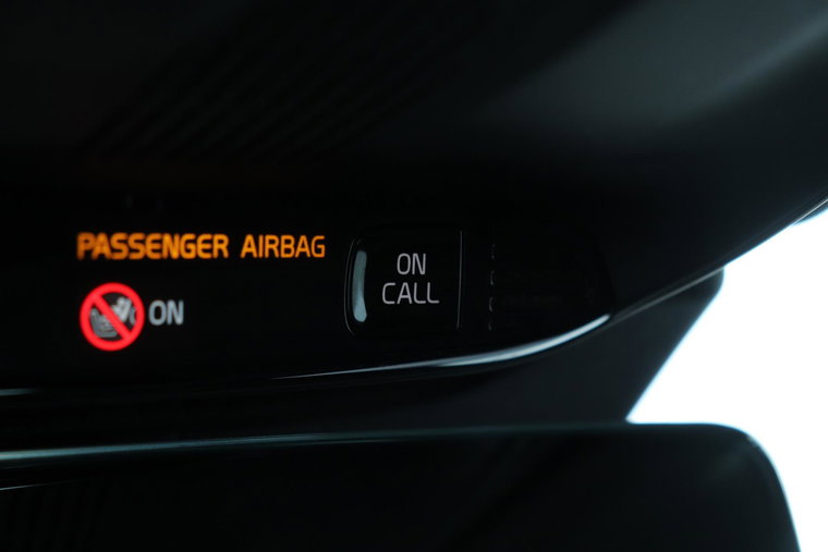 Vehicle Image 38