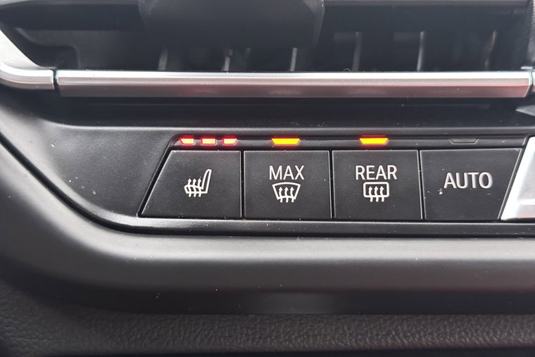 Vehicle Image 29