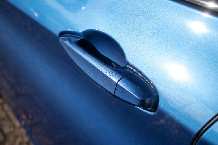 Vehicle Image 35