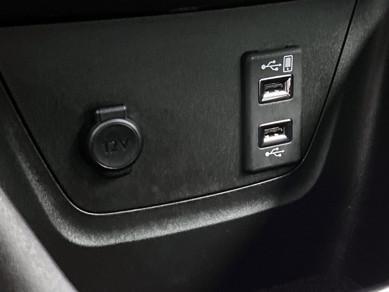 Vehicle Image 36
