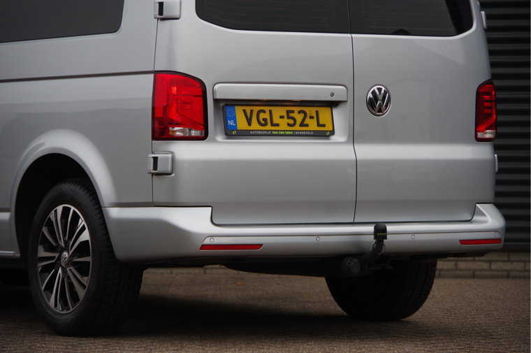 Vehicle Image 28