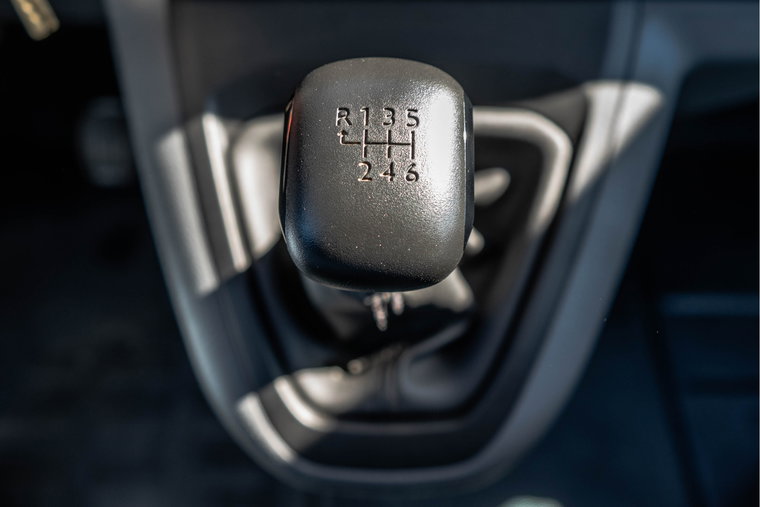 Vehicle Image 24