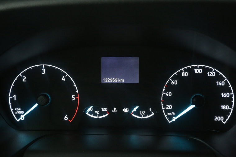 Vehicle Image 12