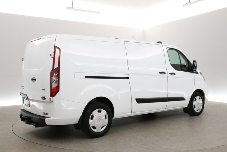 Vehicle Image 26