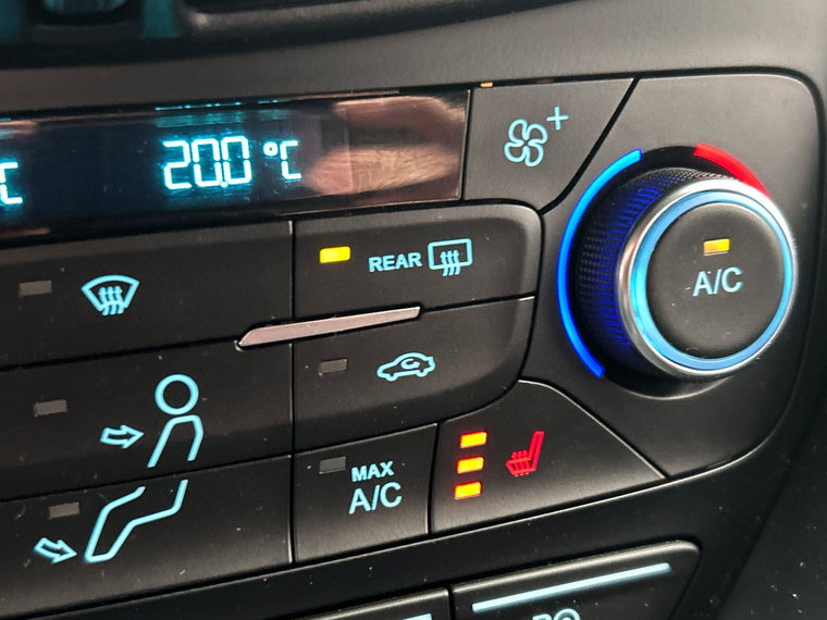 Vehicle Image 48