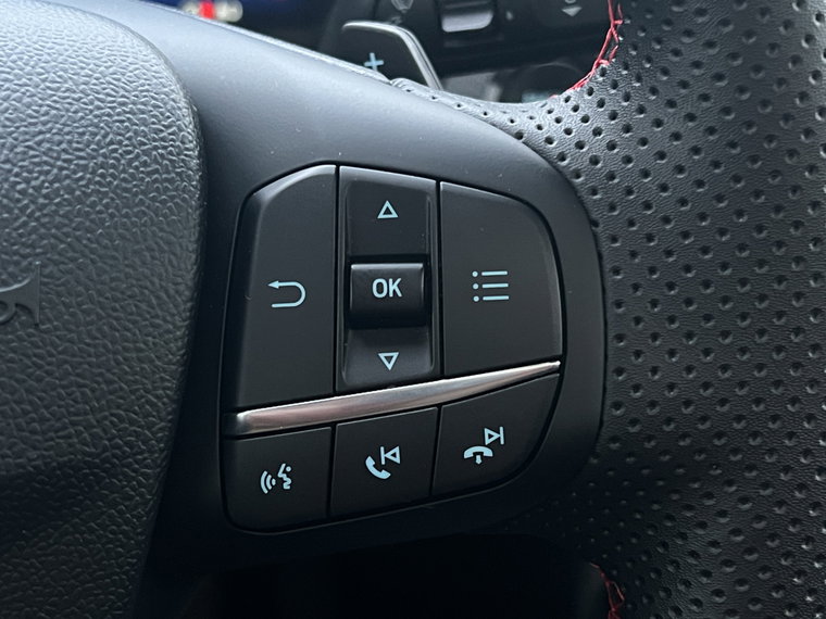 Vehicle Image 26