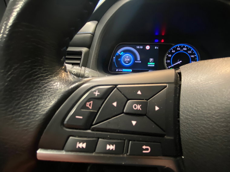 Vehicle Image 22