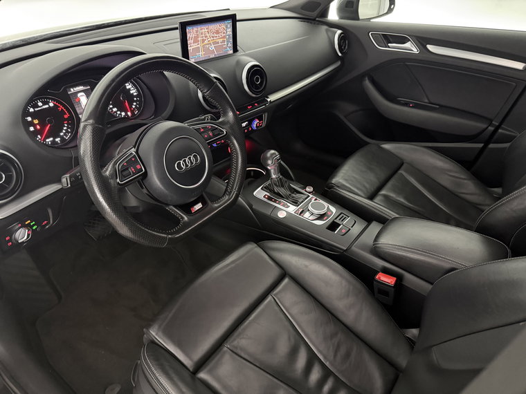 Vehicle Image 37