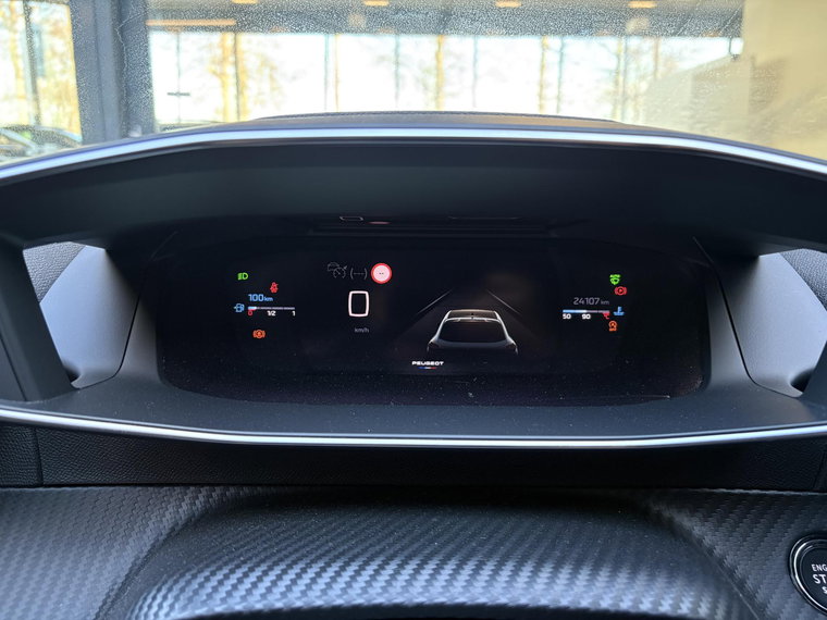 Vehicle Image 24