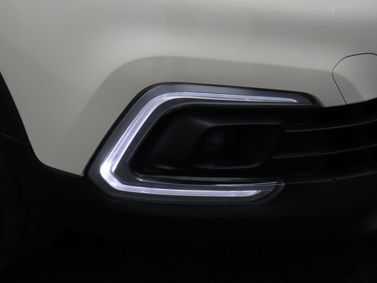Vehicle Image 39