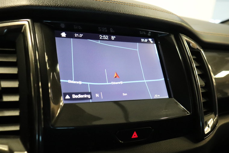 Vehicle Image 17
