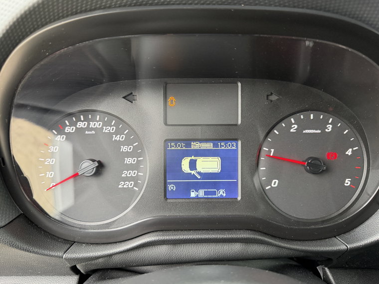Vehicle Image 32