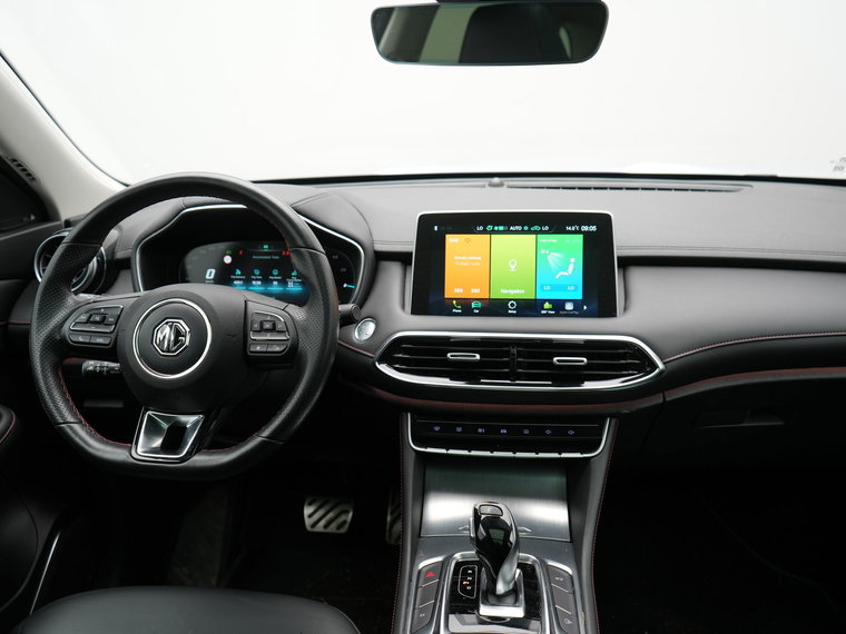 Vehicle Image 9